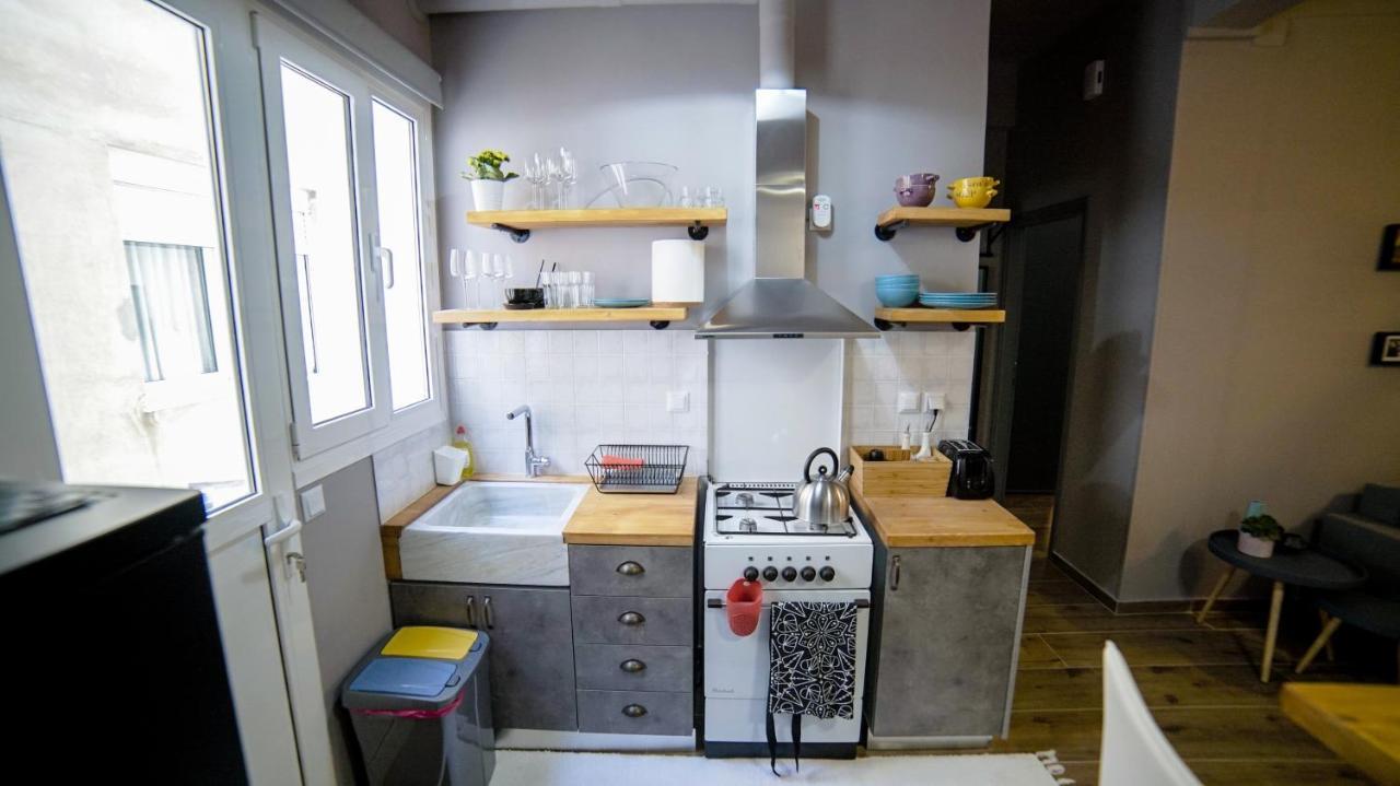 D16 Athens Apartment - 5' Mins To Petralona Metro Экстерьер фото