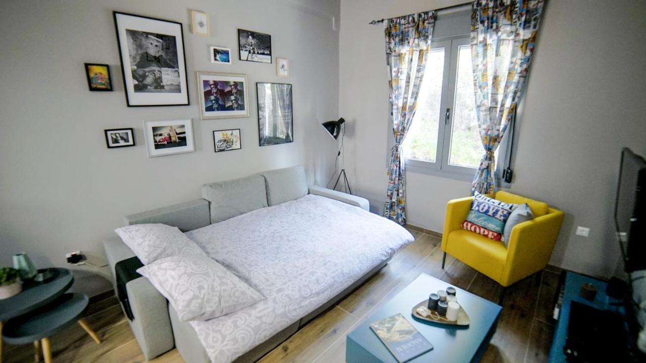D16 Athens Apartment - 5' Mins To Petralona Metro Экстерьер фото